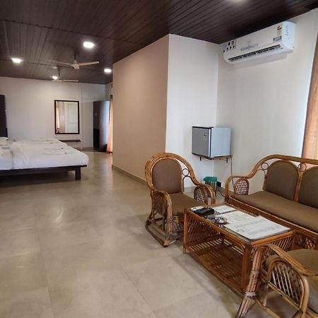 Kay'S Riverview Resort Baga Kültér fotó